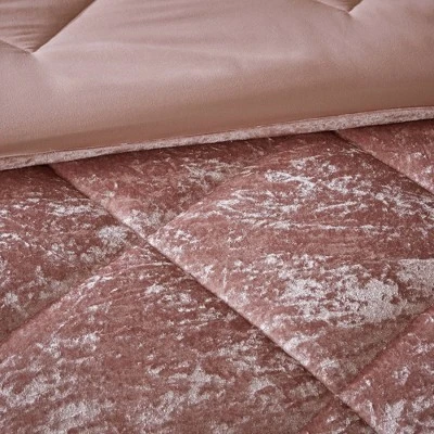 Intelligent Design Alyssa Velvet Comforter Set - Image 5