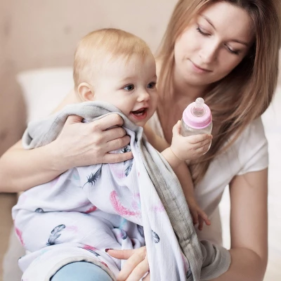 DreamShip 47'' X 47'' Silky Feathers Bamboo Rayon 4-Layer Breathable Muslin - Image 6