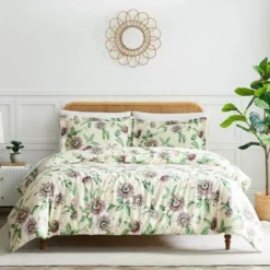 Southshore Fine Living Passiflora 300 Thread-Count 100% Cotton Sateen Floral Duvet Cover Set