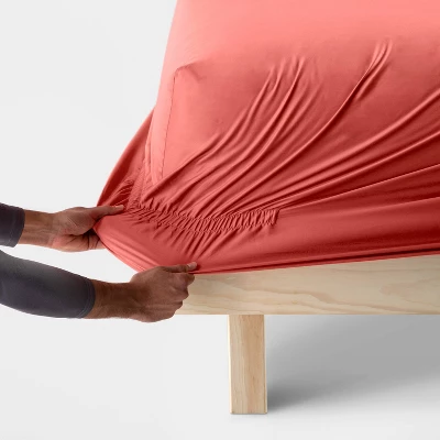 400 Thread Count Solid Performance Sheet Set - Threshold - Image 2