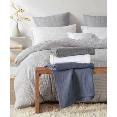 100% Cotton Gauze Bed Blanket - Clean Spaces - Image 3