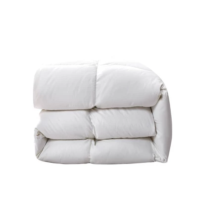 300 Thread Count Extra Warm Down Fiber Comforter - Serta