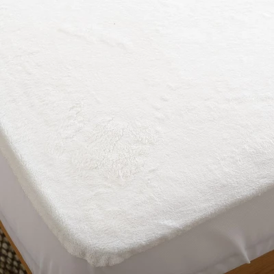 Cheer Collection Velvet Plush Waterproof Mattress Protector - Image 5