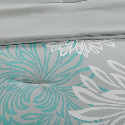 Calla Comforter & Cotton Sheet Set - Image 7