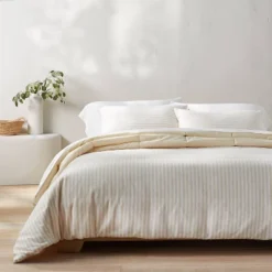 Heavyweight Linen Blend Stripe Comforter & Sham Set - Casalunaâ„¢
